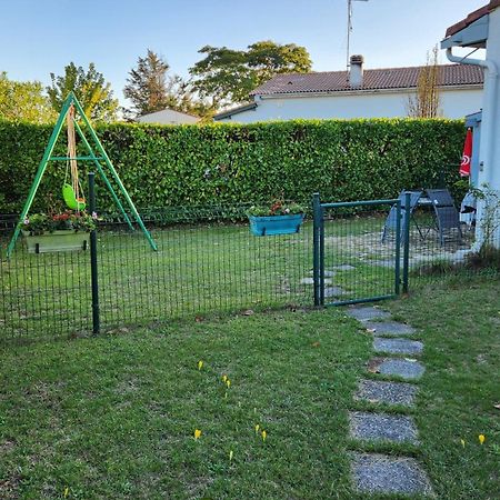Gite Cosy Entre Bordeaux Et Lacanau Sainte-Helene (Gironde) Exterior foto